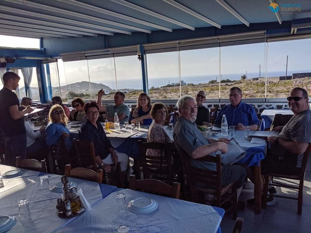 santorini island tours